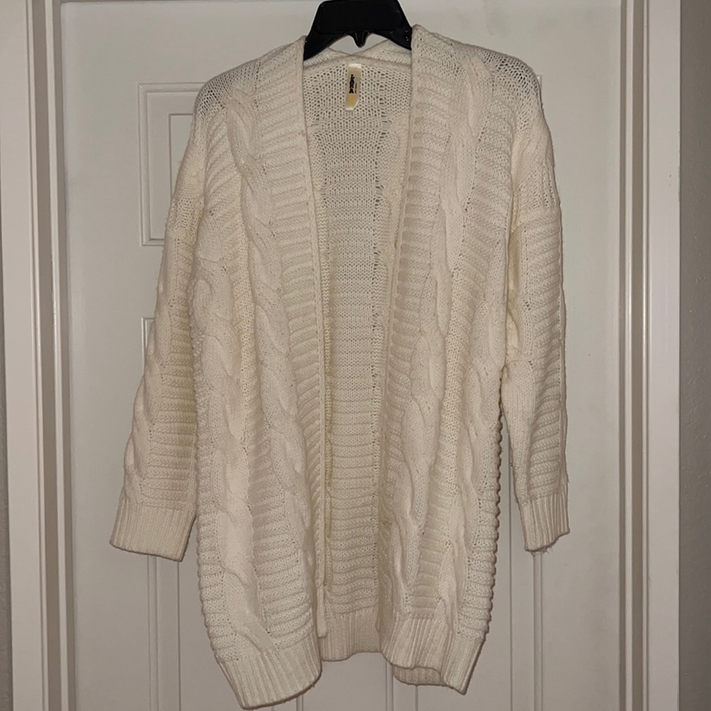 Chunky knit cream sweater